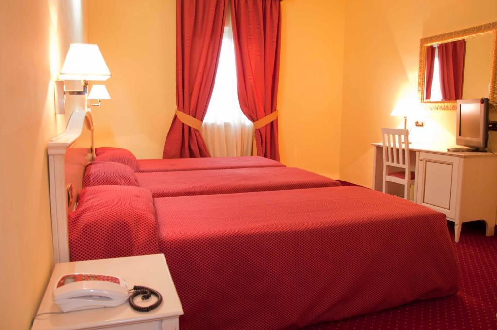 Hotel Il Duca Del Sannio Agnone Zimmer foto